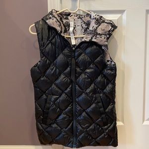 Lululemon reversible vest